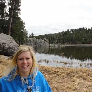 Meet your Posher, Connie